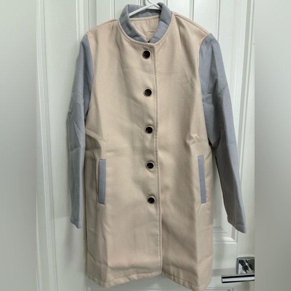 Winter coat - Picture 4 of 4